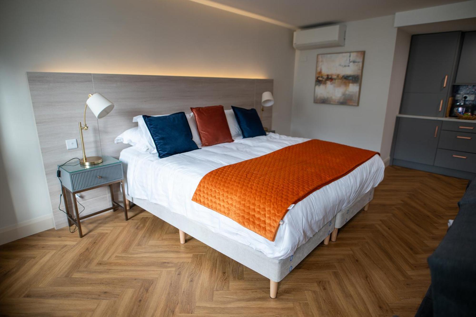 Kilkenny Suites Habitación foto